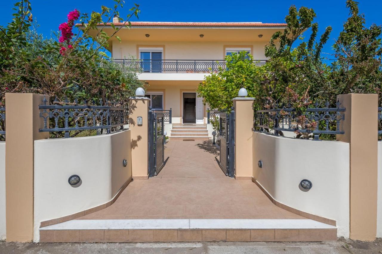 Lina's Amazing House In Ialysos *
